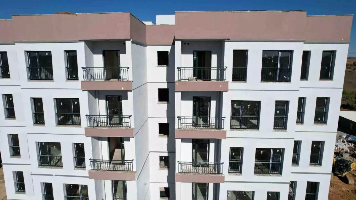 Adana\'da depremzedelere TOKİ Konutları Ocak ayında teslim edilecek