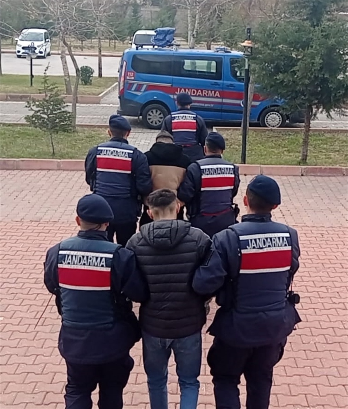 Aksaray\'da hırsızlık şüphelileri tutuklandı