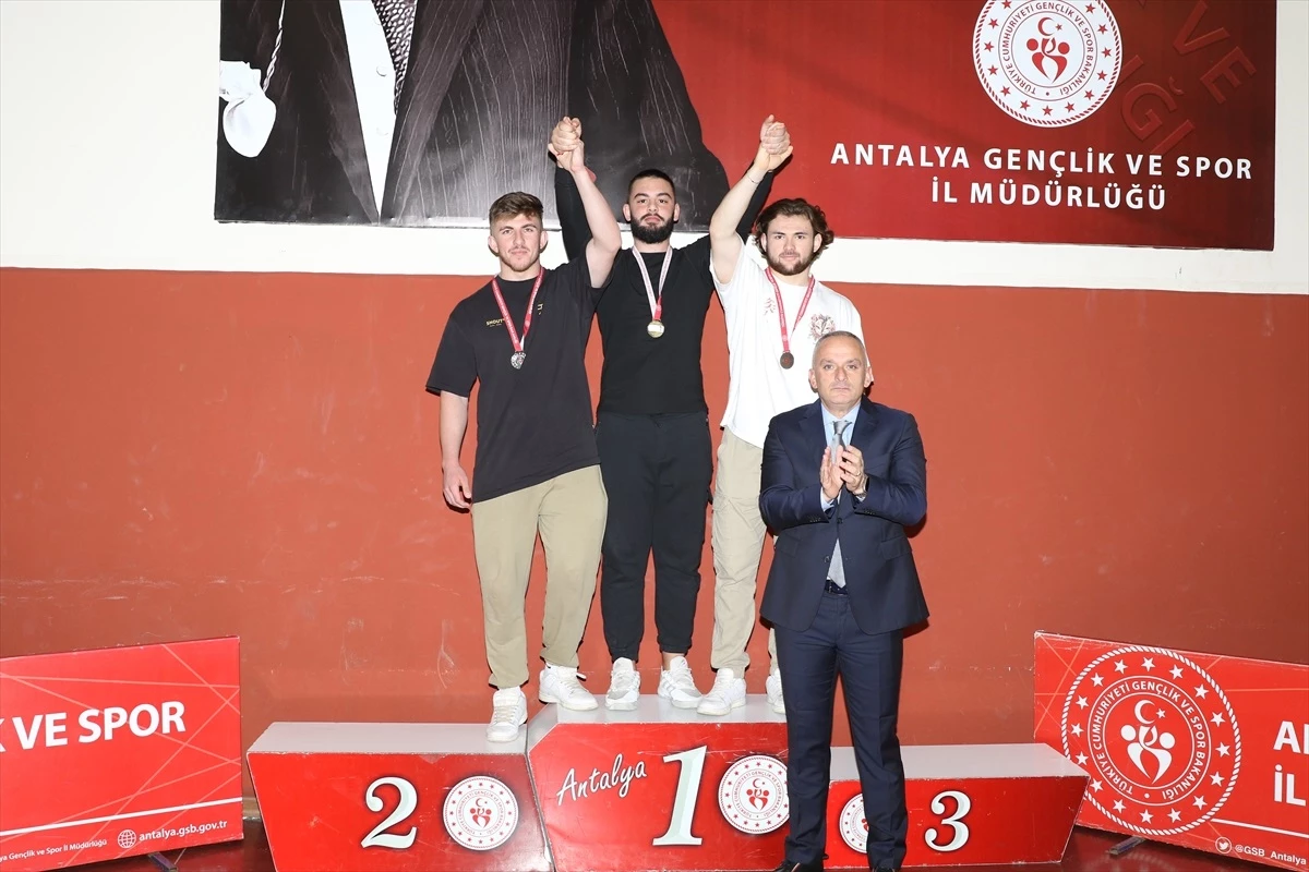 Antalya\'da Yurtlar Arası Spor Müsabakaları Başladı