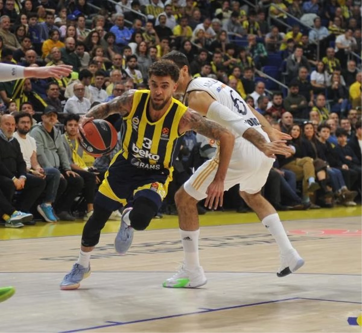 Fenerbahçe Beko, Real Madrid'i mağlup etti