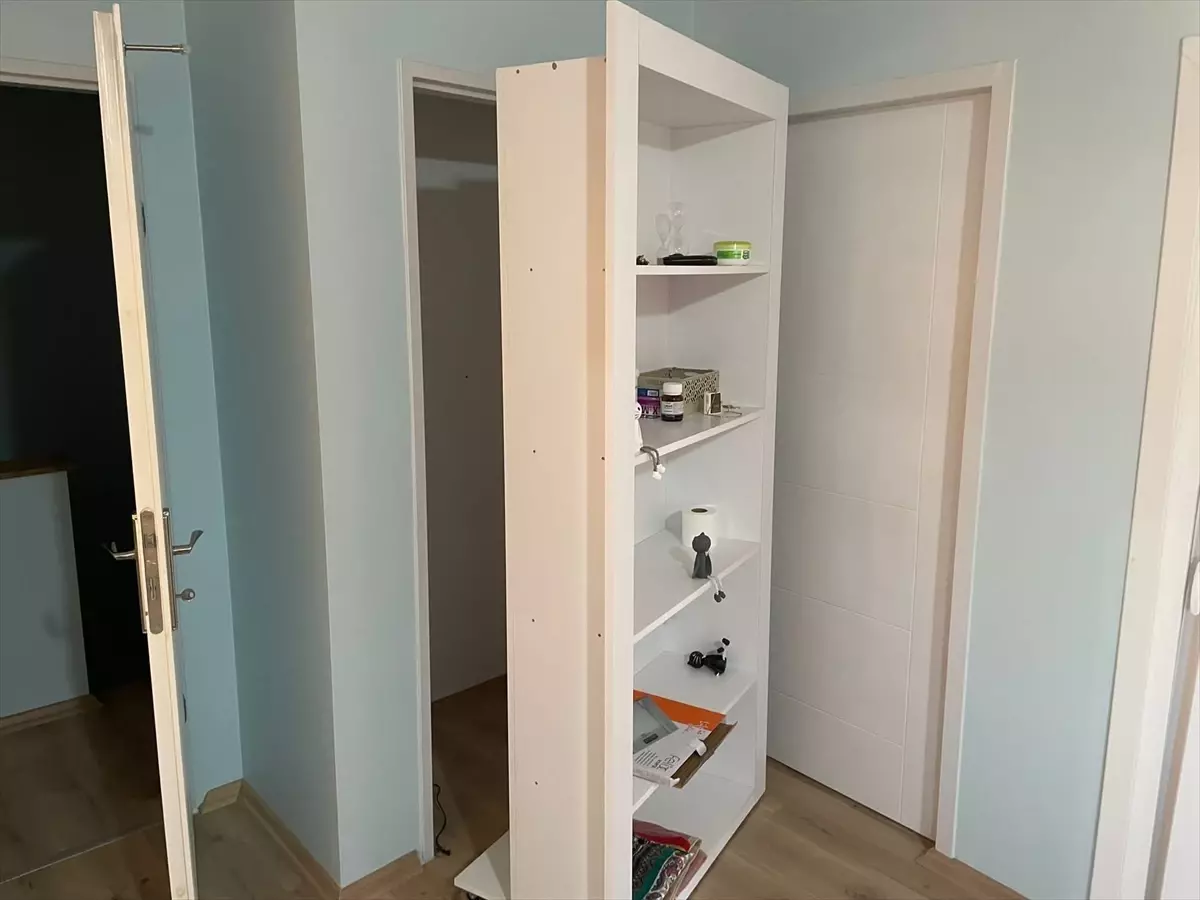 Osmaniye\'de FETÖ hükümlüsü kitaplıkta yakalandı