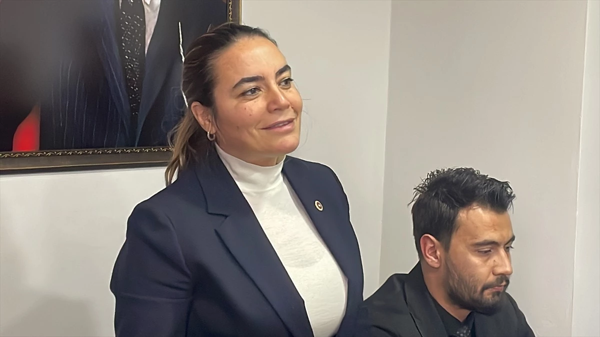 İYİ Parti Genel Başkan Yardımcısı Ayyüce Türkeş Taş, Yozgat İl Başkanlığına ziyarette bulundu