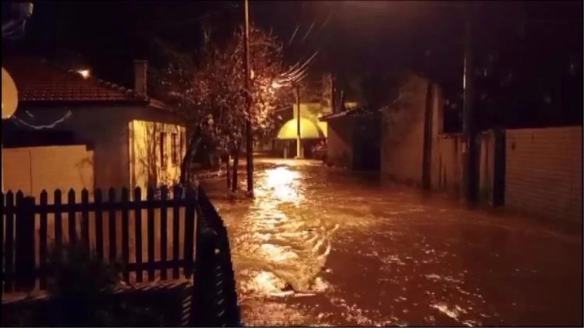 Çanakkale\'de yoğun yağışlar sonucu su taşkınları yaşandı