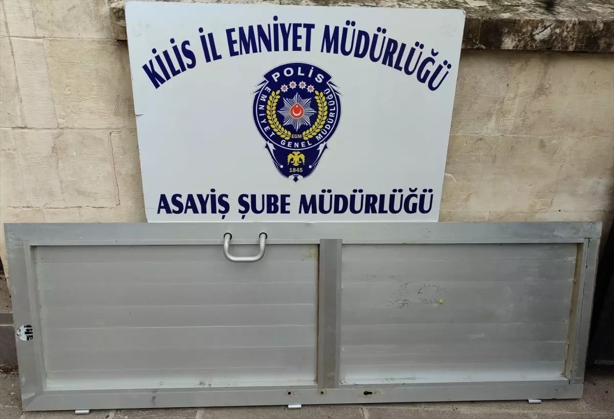 Kilis\'te düzenlenen operasyonda 15 şüpheli gözaltına alındı