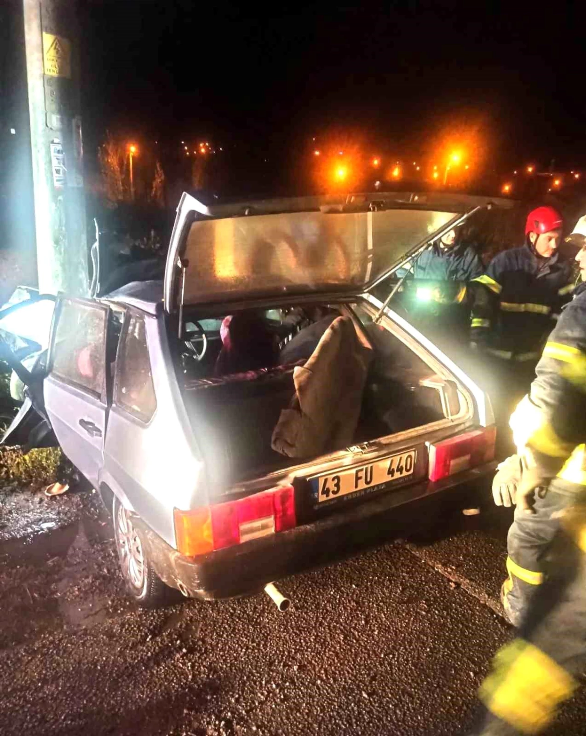 Kütahya\'da trafik kazası: 3 kişi yaralandı