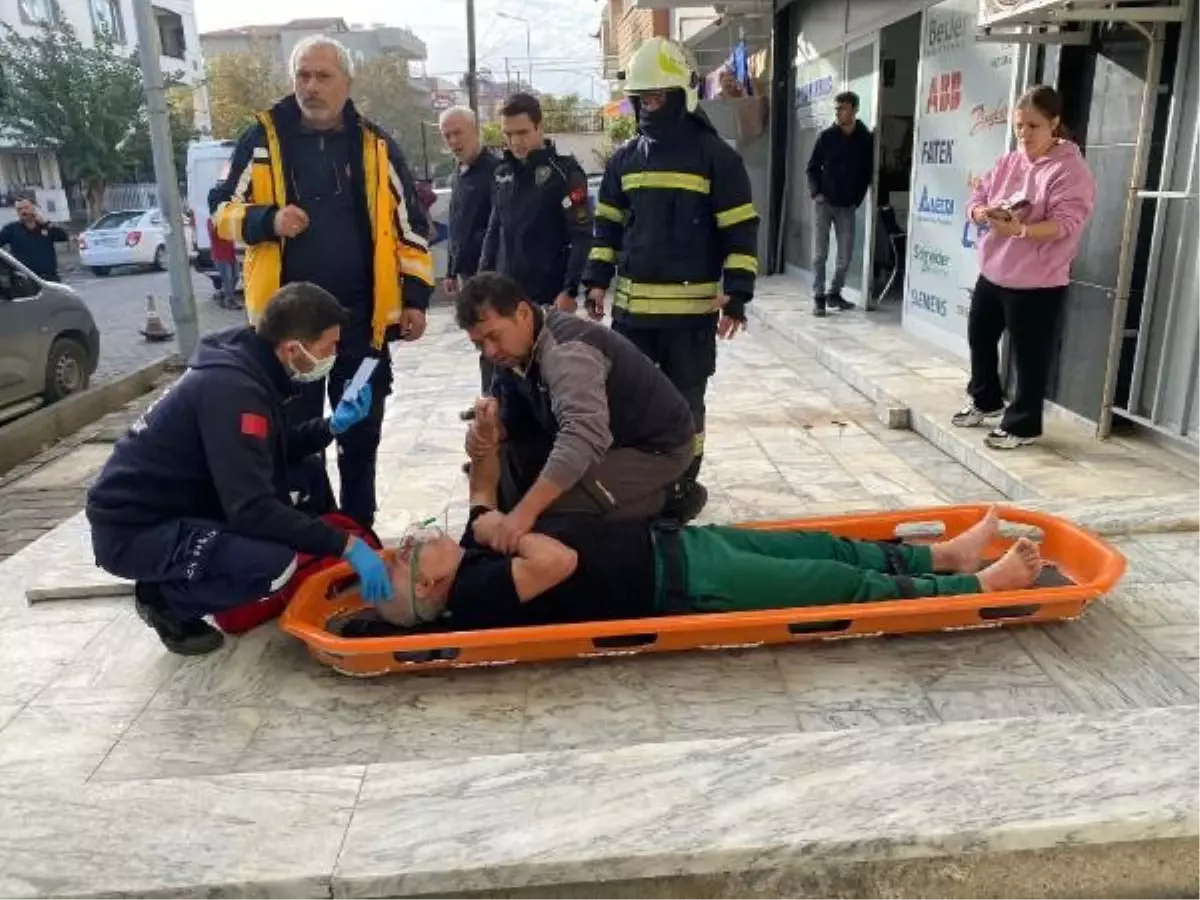 Muğla\'da Kömür Sobası Zehirlenmesi: 4 Kişi Hastaneye Kaldırıldı