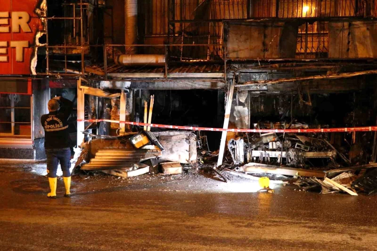 İzmir\'de çıkan yangın sonrası kundaklama şüphelisi tutuklandı