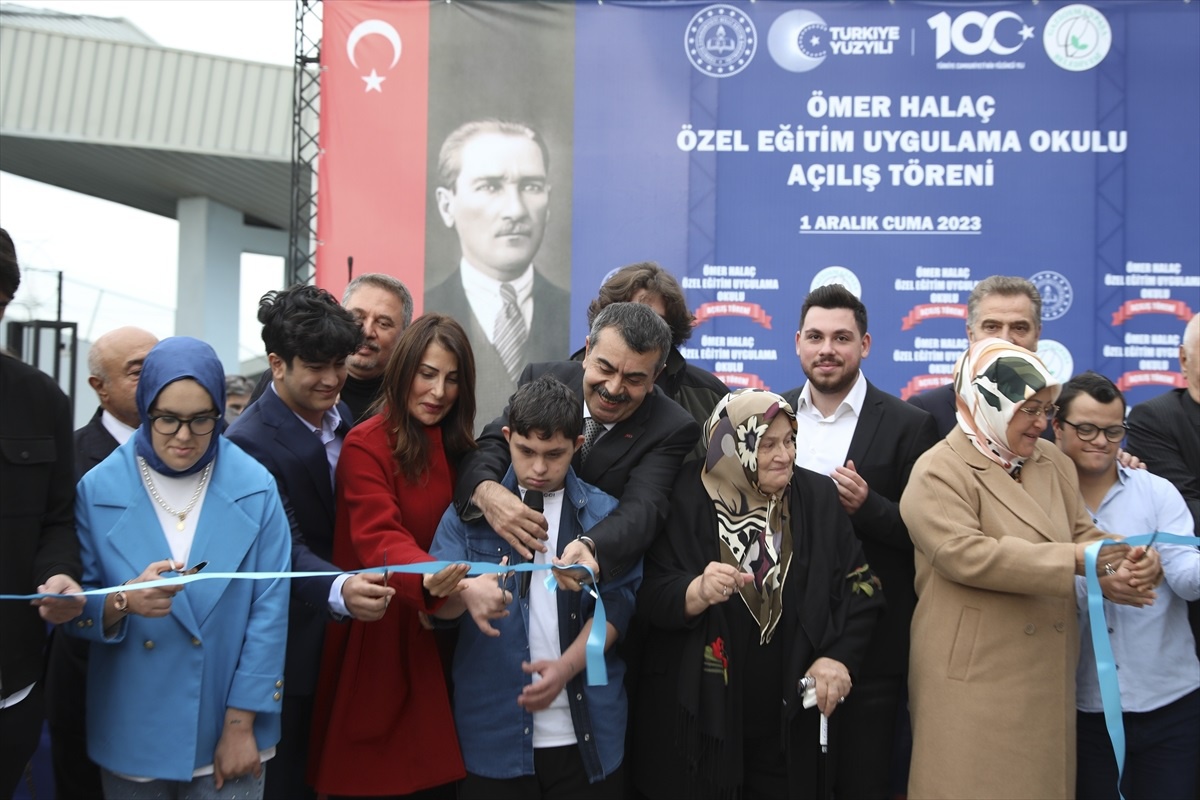 Bakan Tekin, Ömer Halaç Özel Eğitim Uygulama Okulunun açılışında konuştu Açıklaması