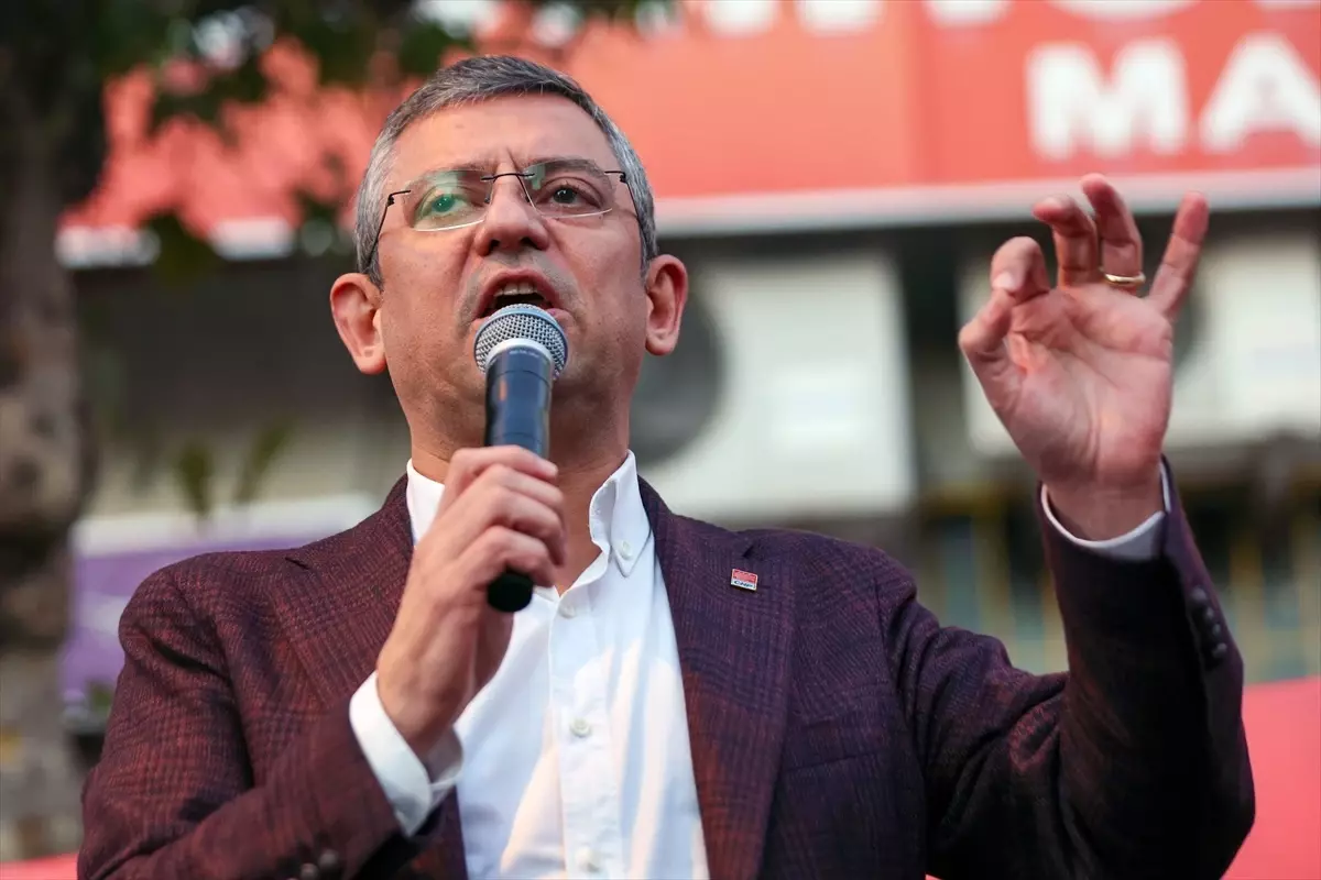 CHP Genel Başkanı Özgür Özel\'den seçim çağrısı