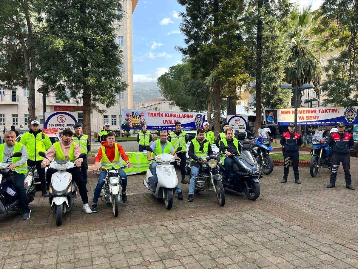 Aydın\'da Lise Öğrencilerine Trafik Eğitimi Verildi