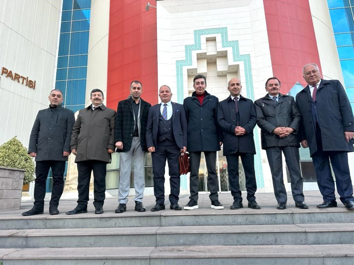 Yüksek İnşaat Mühendisi Cüneyt Kishalı MHP Erzurum Büyükşehir Belediye Başkanlığı aday adayı oldu