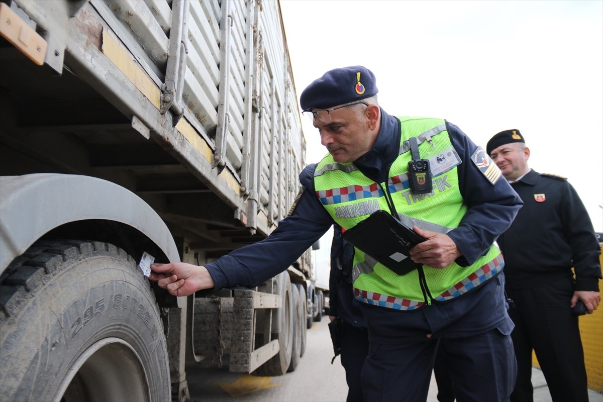 Eskişehir\'de Kış Lastiği Denetimleri Başladı