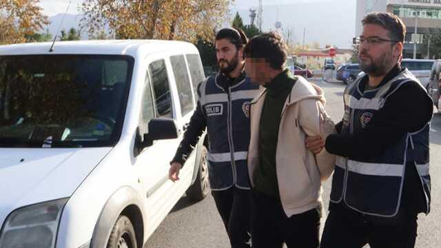 Evinde bıçaklanarak öldürülen yabancı uyruklu gencin katili yakalandı! Cinayeti eşini kıskandığı için işlemiş Evinde bıçaklanarak öldürülen yabancı uyruklu gencin katili yakalandı! Cinayeti eşini kıskandığı için işlemiş