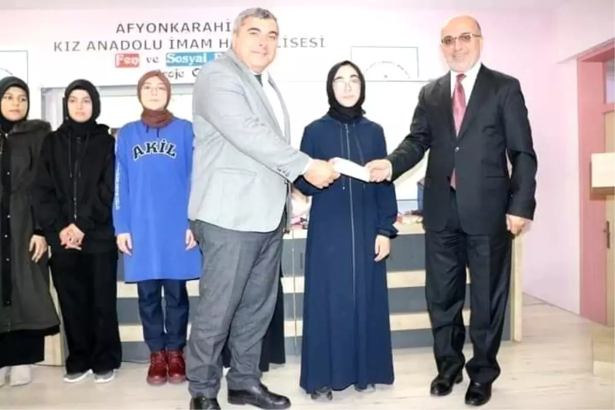 Genç Nida Hafızlık Yarışması\'nda Şuhut ilçesinden bir öğrenci birinci oldu