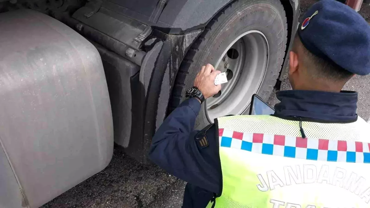 Kütahya\'da kış lastiği denetimi yapıldı