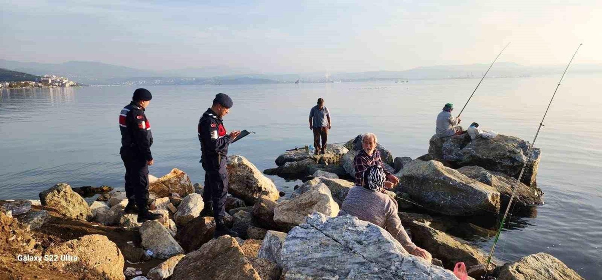 Bursa\'da 49 aranan şahıs gözaltına alındı