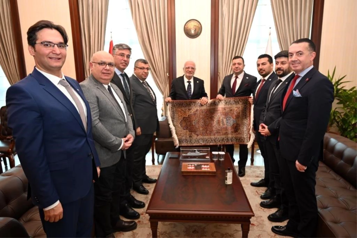 Kayseri OSB Başkanı ve yönetimi Ankara\'da ziyaretlerde bulundu