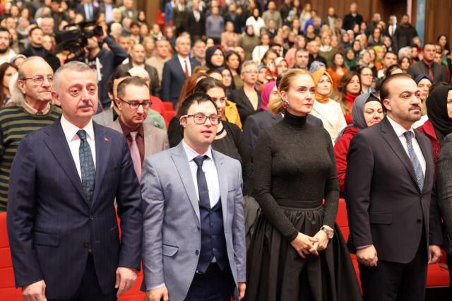 Kocaeli Büyükşehir Belediyesi, 100. Yıl Kutlamasında 100 Özel Eğitim Sınıfını Açtı