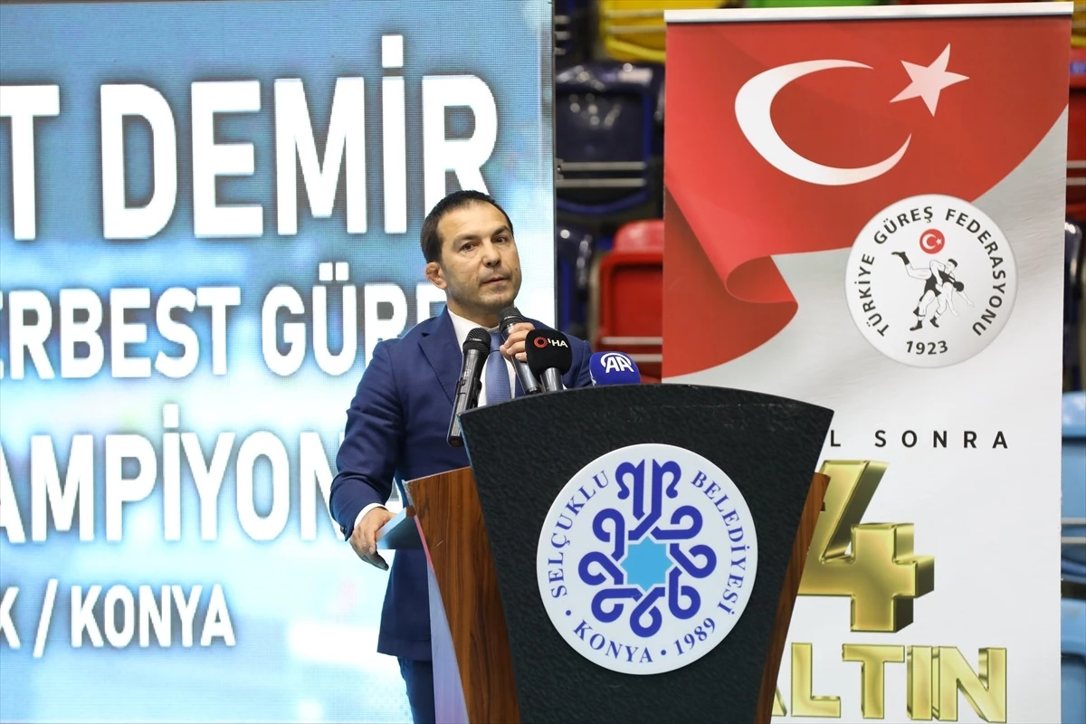 Mahmut Demir Büyükler Serbest Güreş Türkiye Şampiyonası Konya\'da başladı