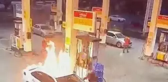 Erzincan'da otomobil akaryakıt istasyonunda alev aldı