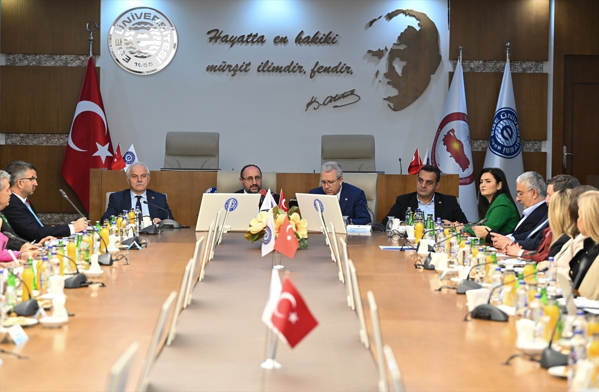 Meclis Araştırma Komisyonu, su ürünleri sektöründe sorunları belirlemek için üniversitelerle bir araya geldi