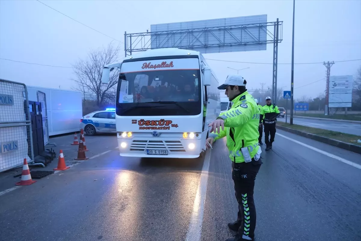 Şehirlerarası yük ve yolcu taşıyan araçlarda kış lastiği denetimi