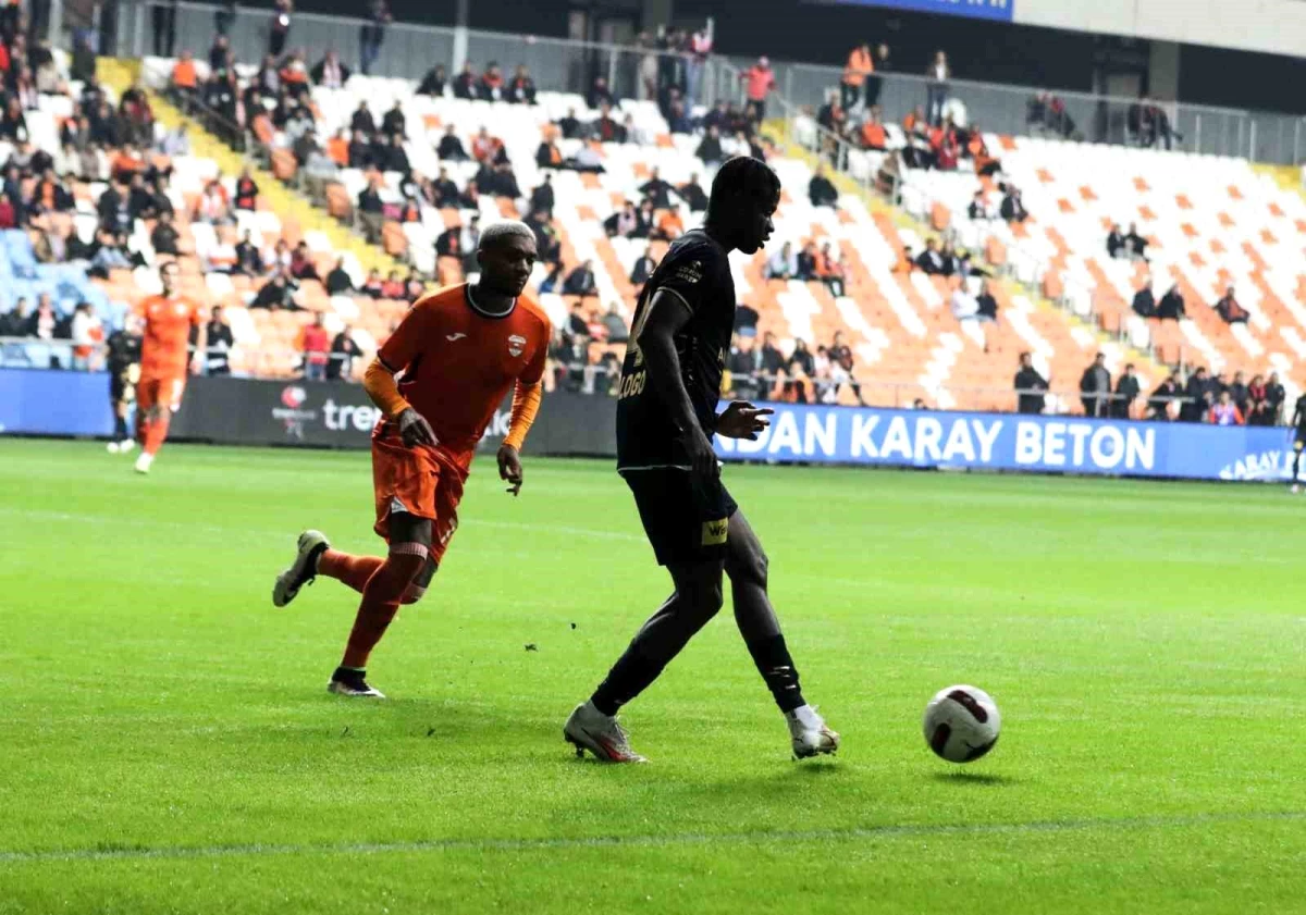 Adanaspor, evinde Çorum FK\'ya 3-0 mağlup oldu