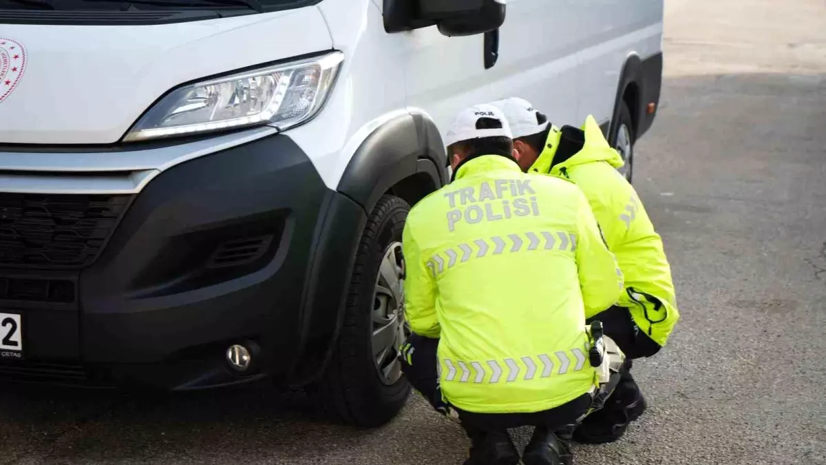 Bolu\'da kış lastiği denetimleri başladı