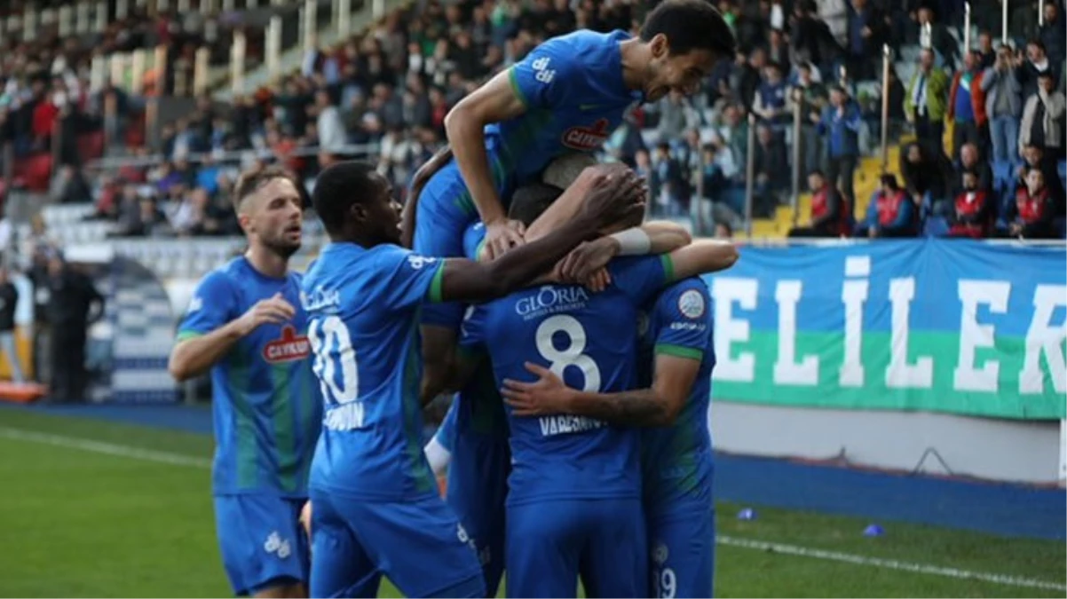 Rizespor, İstanbul ekibini son dakika golüyle yendi