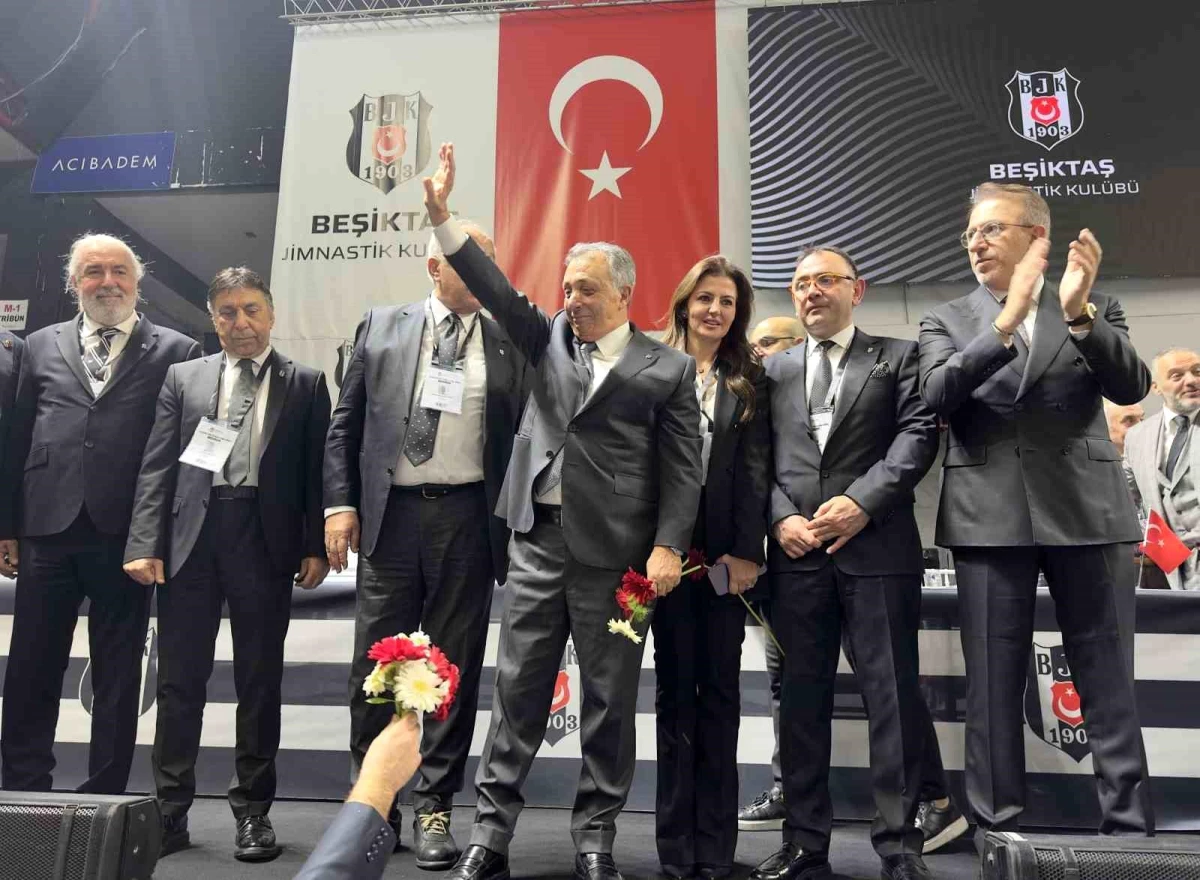 Beşiktaş Başkanı Ahmet Nur Çebi\'den veda konuşması