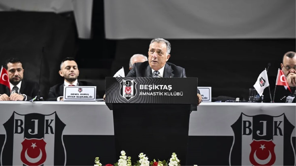 Beşiktaş\'ta Ahmet Nur Çebi yönetimi 2022 faaliyetleri için ibra edildi