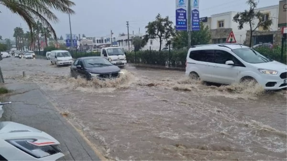 Bodrum ve Milas\'ta Kasım Ayında Yoğun Yağış