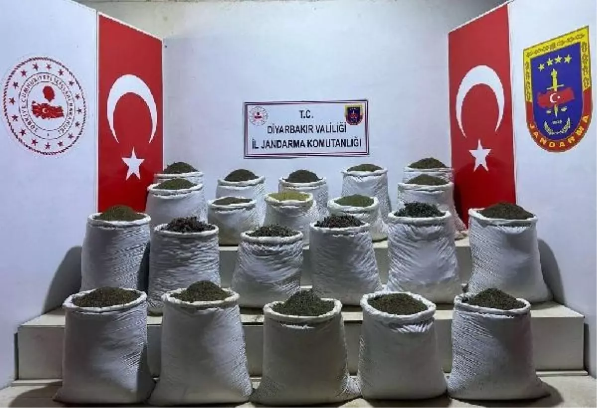 Diyarbakır\'da 1 ton 148 kilo esrar ele geçirildi