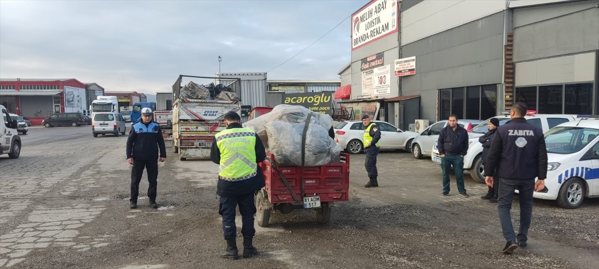 Düzce\'de çekçek denetimi: 12 araca ceza