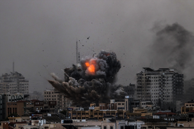 Hamas rehine takasının devam etmesi İsrail'e tam ateşkes şartı koştu