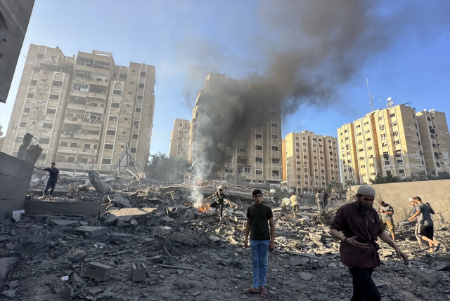 İsrail ordusu otomatik üretilen hedeflerle Gazzeli sivilleri bilerek öldürdü