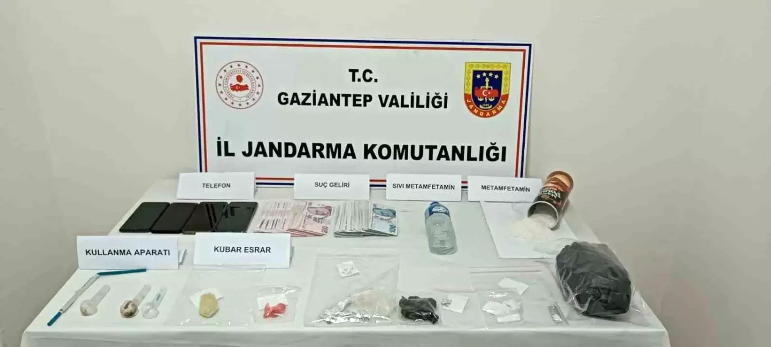 Gaziantep\'te Uyuşturucu Operasyonu: 3 Tutuklama