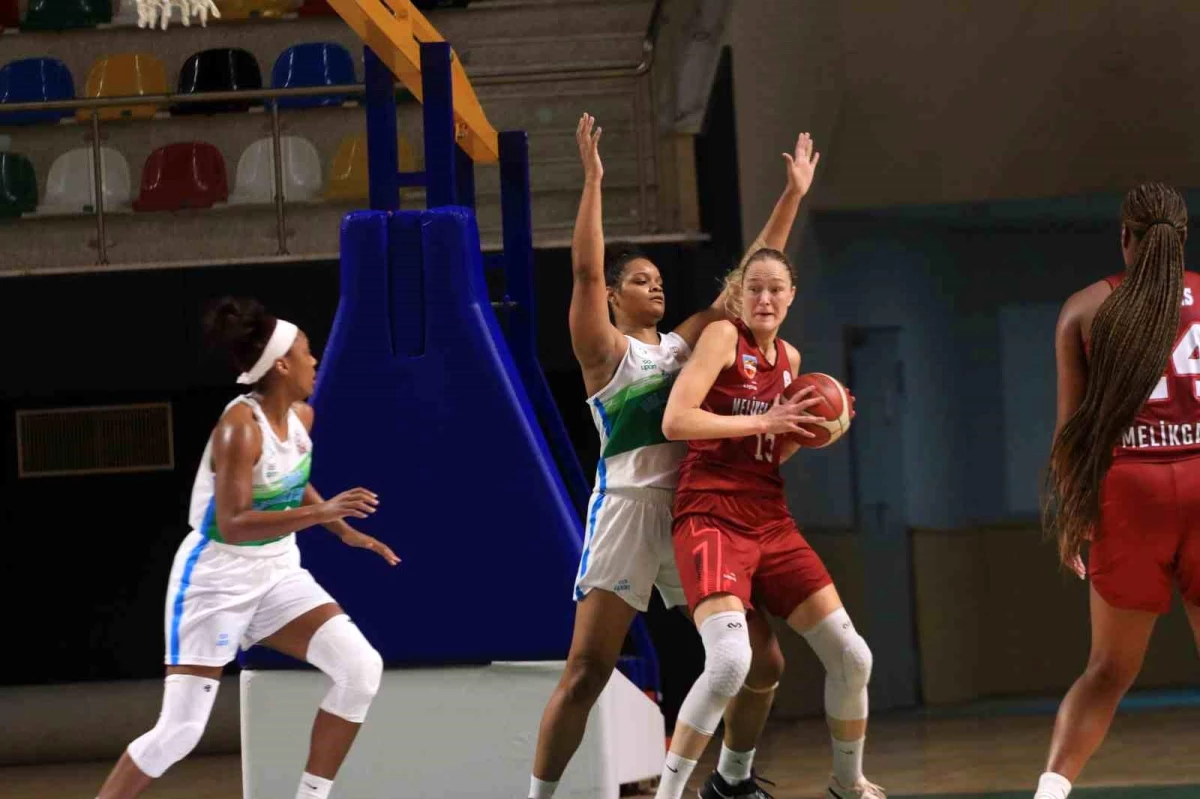 KBSL: İzmit Belediyespor: 72 Melikgazi Kayseri Basketbol: 76
