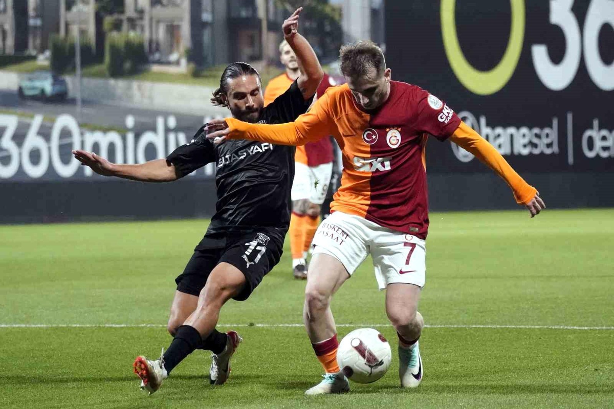 Pendiksporlu futbolcular Filistinli çocuklara dikkat çekmek için yüzlerini boyadı