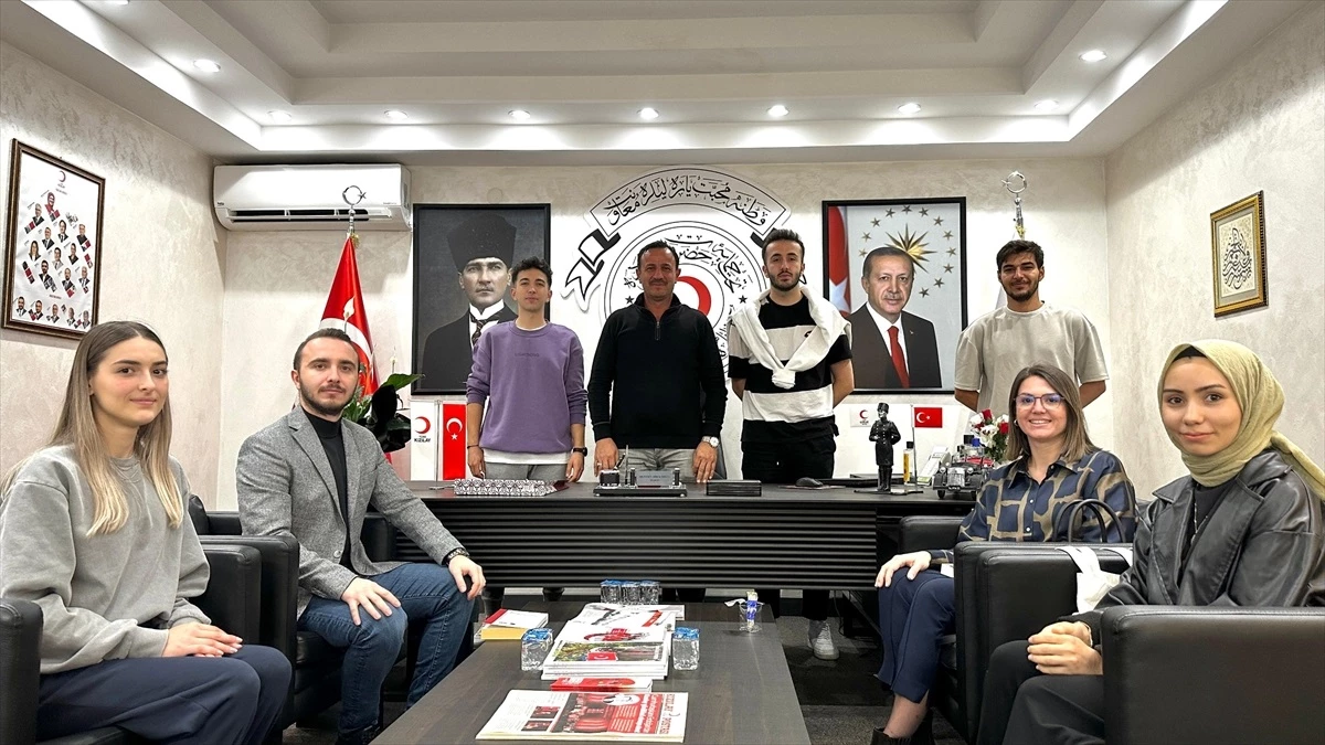 SUBÜ Akyazı Sağlık Hizmetleri MYO, Türk Kızılay Akyazı Şubesini ziyaret etti