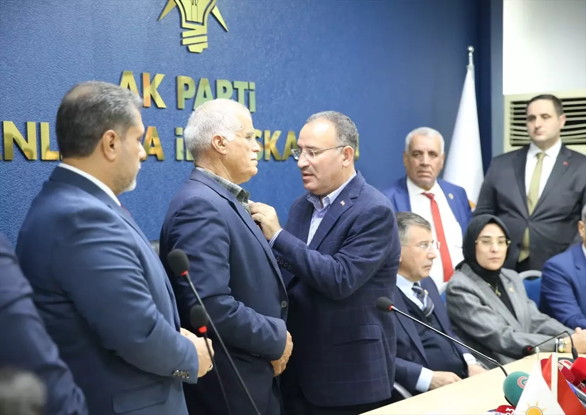 TBMM Başkanvekili Bozdağ, AK Parti Şanlıurfa İl Başkanlığında konuştu Açıklaması