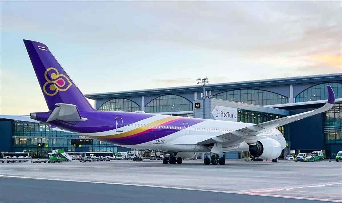 Thai Airways, İstanbul Havalimanı\'na ilk uçuşunu gerçekleştirdi