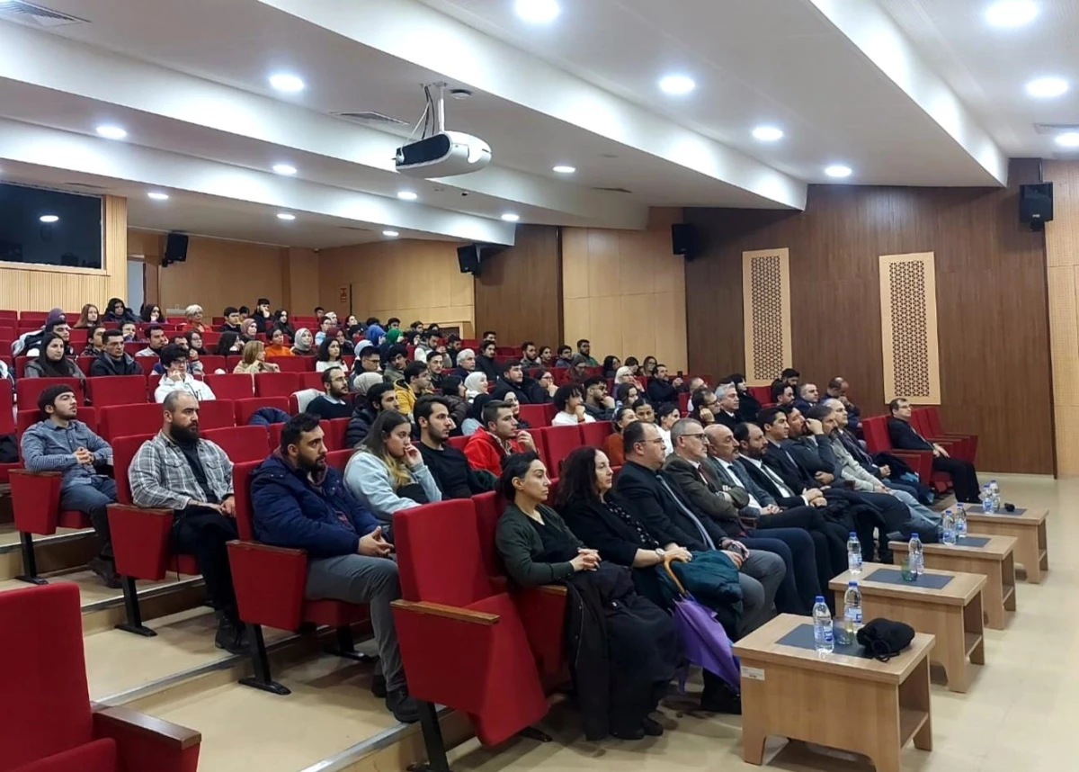 Zonguldak Bülent Ecevit Üniversitesinde Türk Dünyasında Dijital Vatandaşlık Konferansı