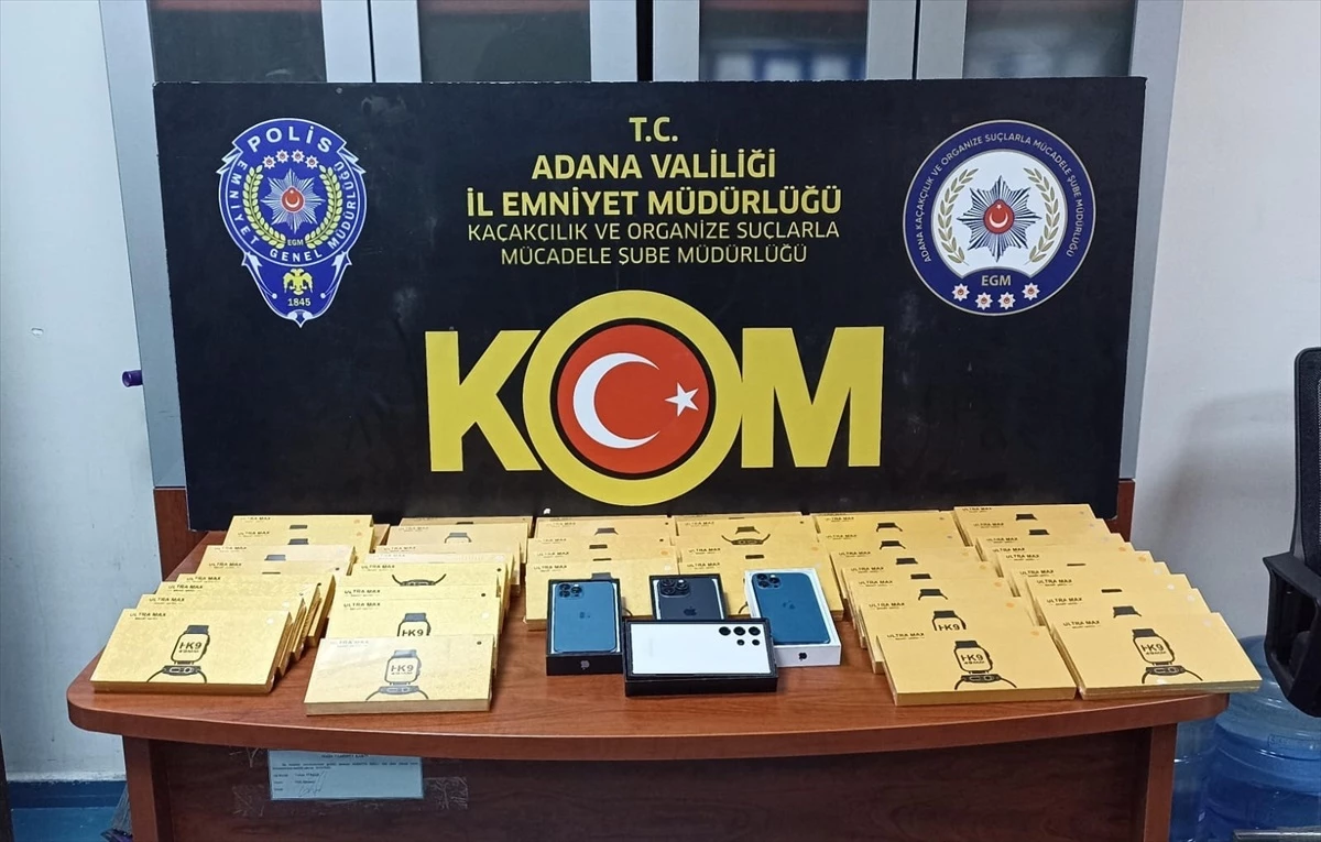 Adana\'da Kaçakçılık Operasyonu: 4 Bin 819 Gümrük Kaçağı Elektronik Sigara Ele Geçirildi