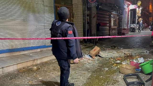 Hava almak için çıktığı balkon çökünce 7'nci kattan aşağı düşüp hayatını kaybetti