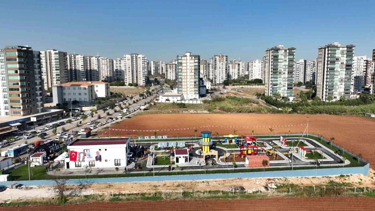 Adana\'da Çocuk ve Trafik Eğitim Parkı Açıldı