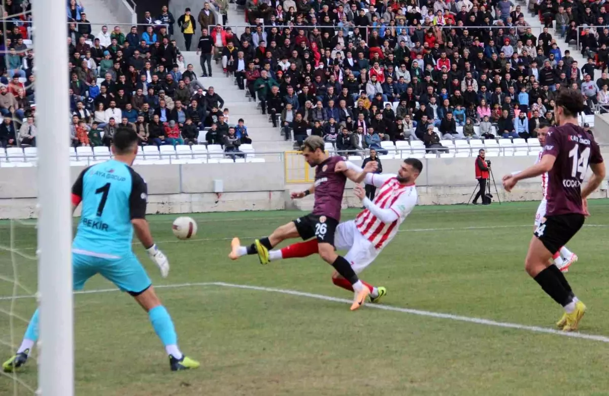 Karaman FK, İnegölspor\'u 1-0 yenerek puanını 18\'e yükseltti