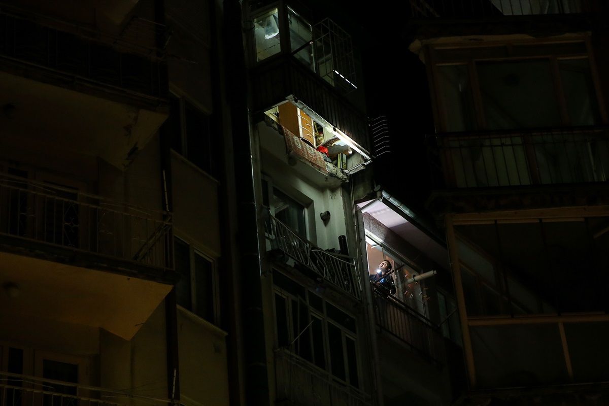 Bursa\'da balkon çökmesi sonucu kişi hayatını kaybetti
