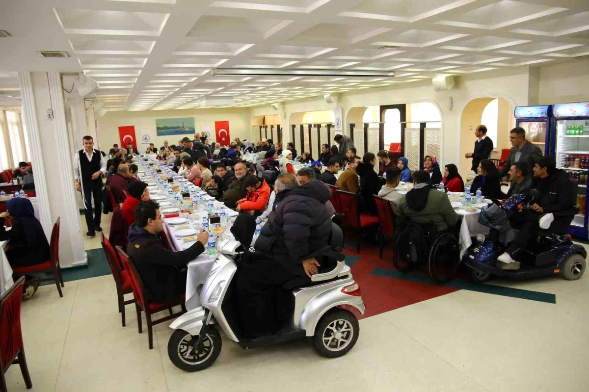 Erzurum Vali Yardımcısı Engelliler Günü Programına Katıldı