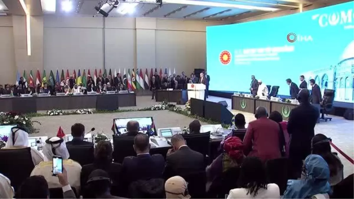 Cumhurbaşkanı Recep Tayyip Erdoğan: "Gazze küresel sistem açısından bir turnusol kağıdı oldu. Batının gerçek yüzünü bize gösterdi"